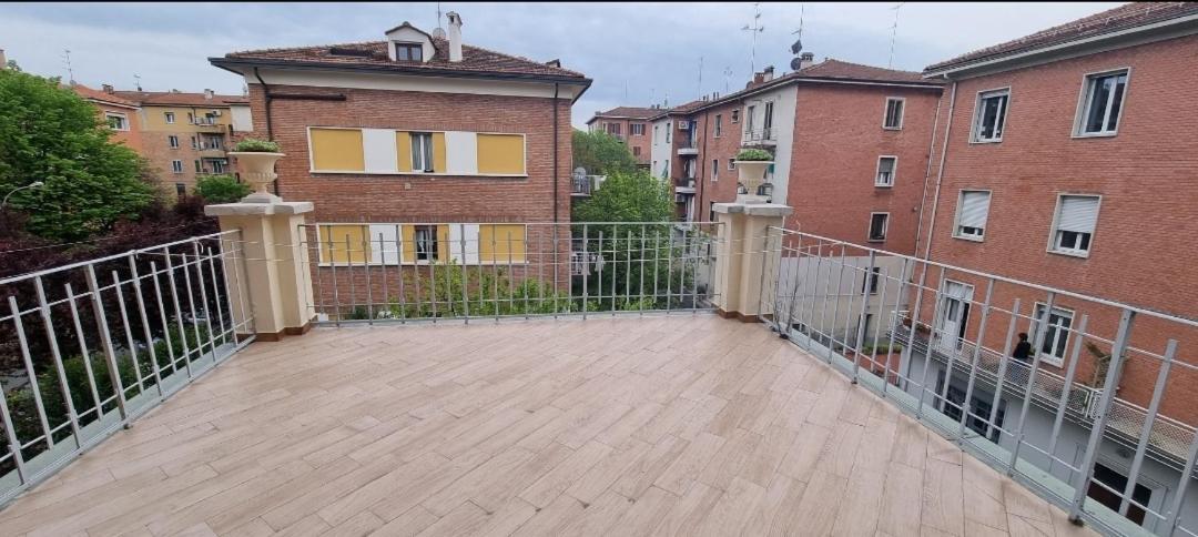 Bolognina Apartments Bolonia Habitación foto